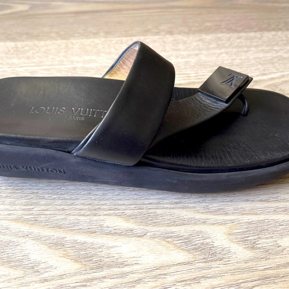 AUTHENTIC LOUIS VUITTON SANDALS - Picture 2 of 12